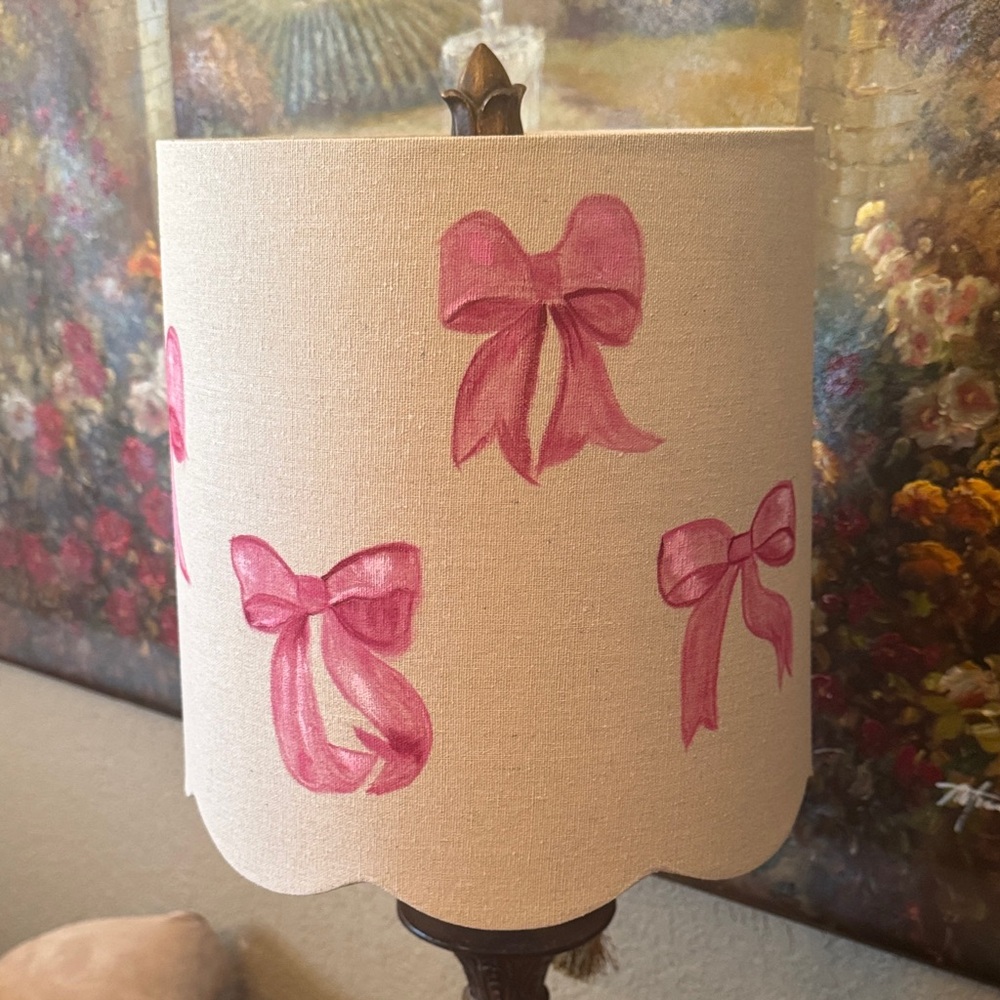 🎀Custom Painted Lampshade